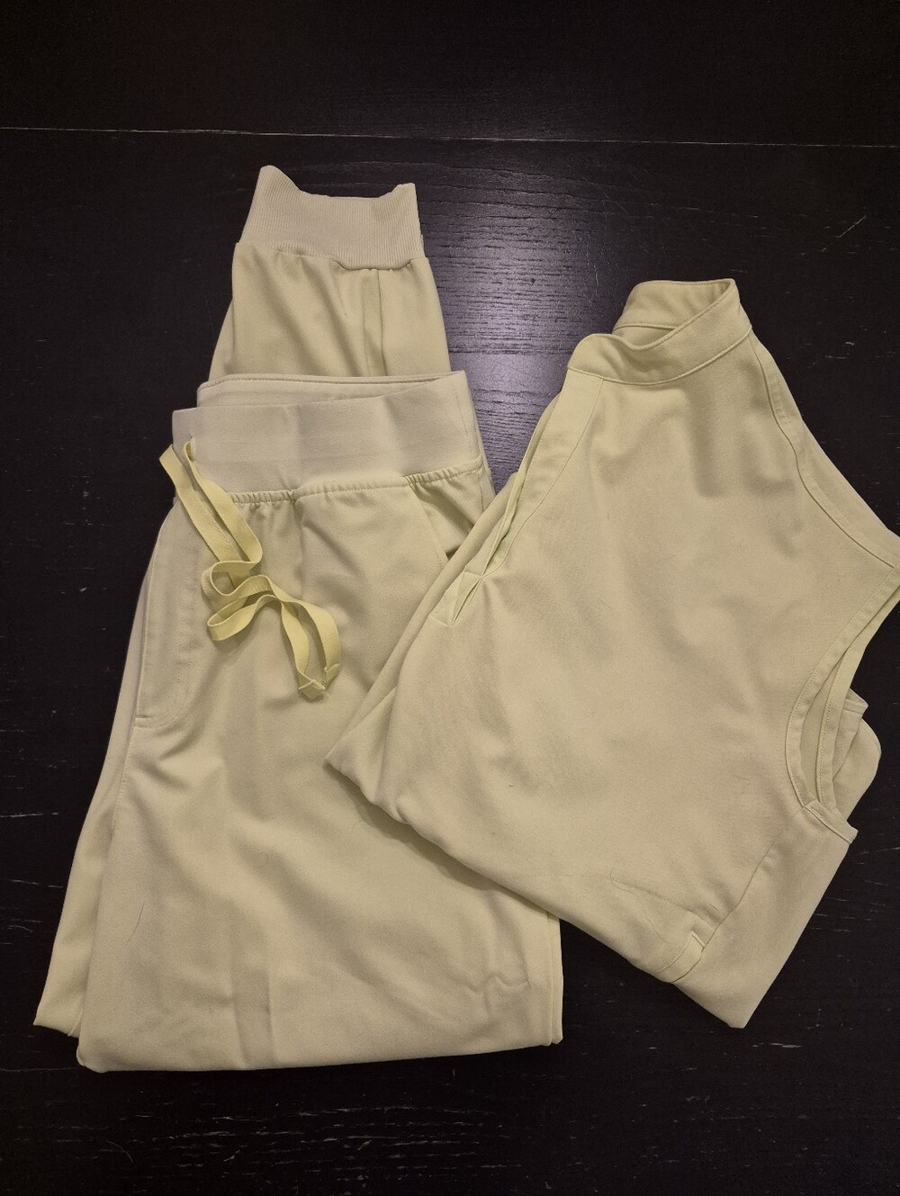 FIGS Scrub Set in Sea Mist M/XL